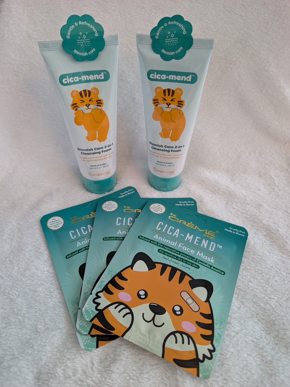 2 Creme Shop Cica-mend blemish care 2-in-1 cleansing foam & 3 cica- mend facemas